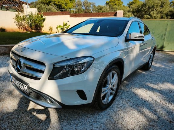 Mercedes-Benz GLA 220 2016 Bucket/Δέρμα/Ζάντες/4x4/2016